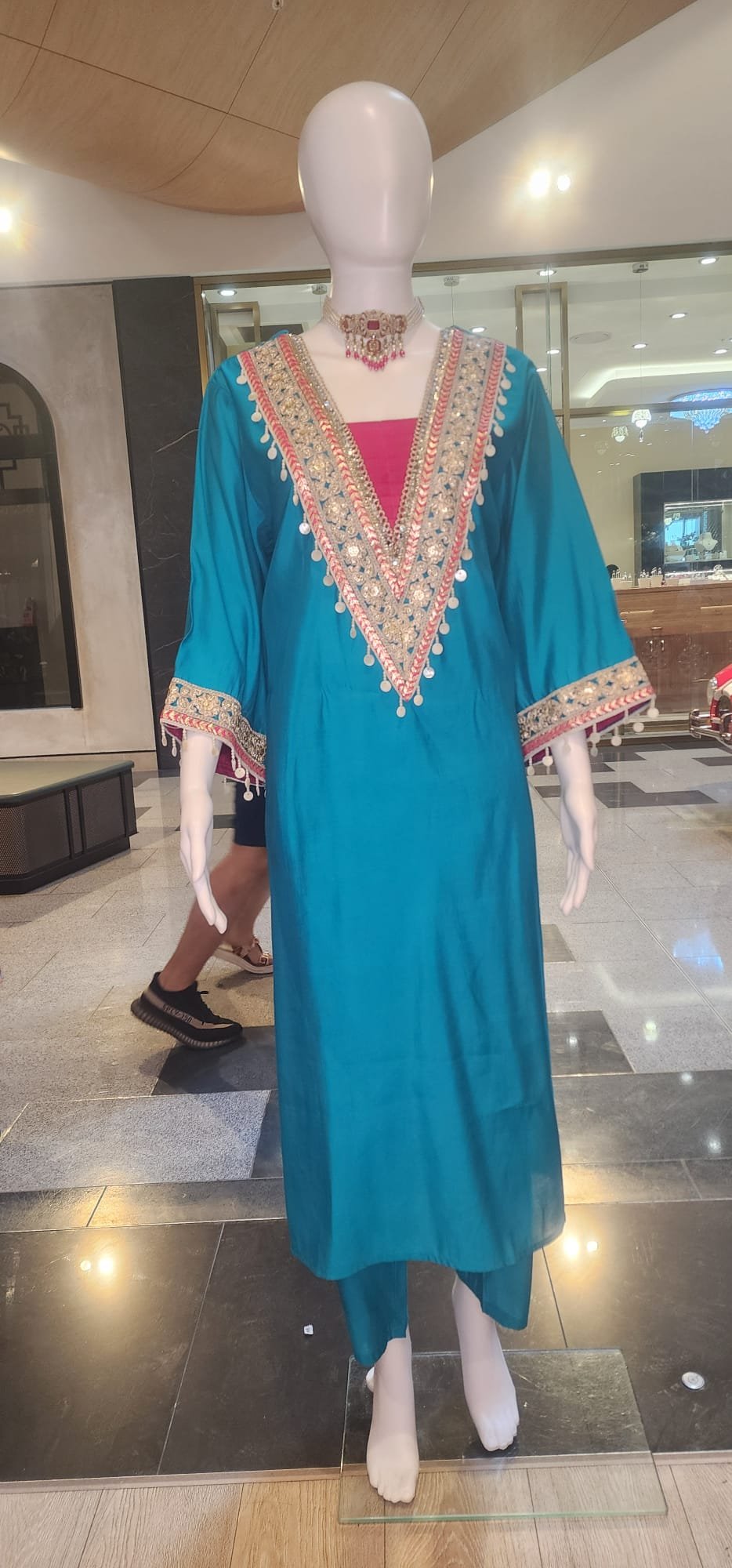 Photo from Indowest(2)
