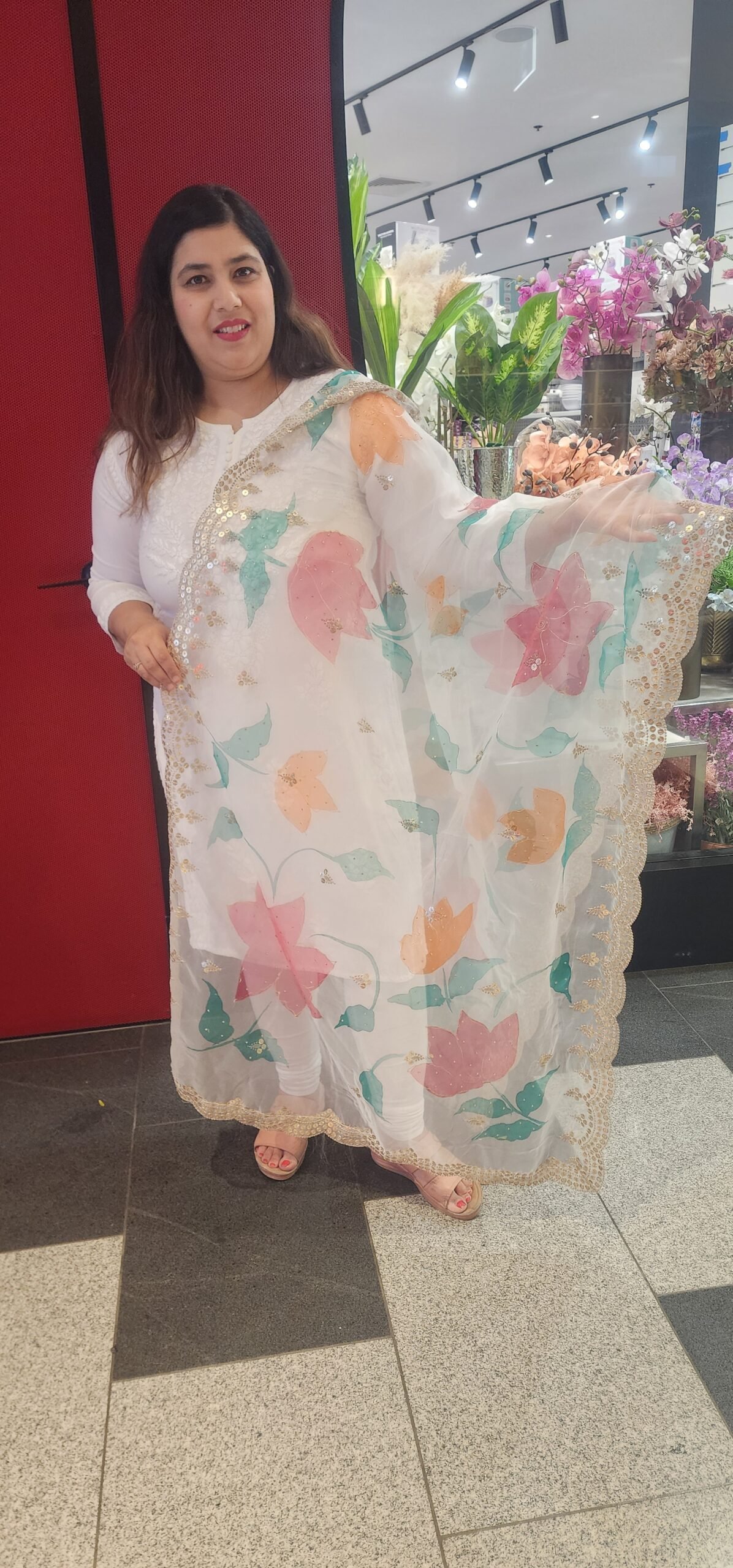 Flower Printed Dupatta with Zari Work Border Flower Printed Dupatta with Zari Work Border