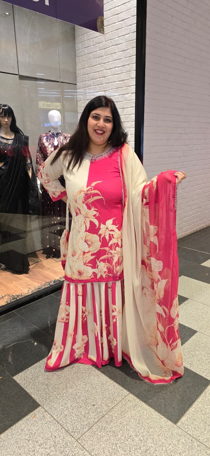 Hot Pink & Off White/Cream Pure Crepe Sharara Suit - Image 4