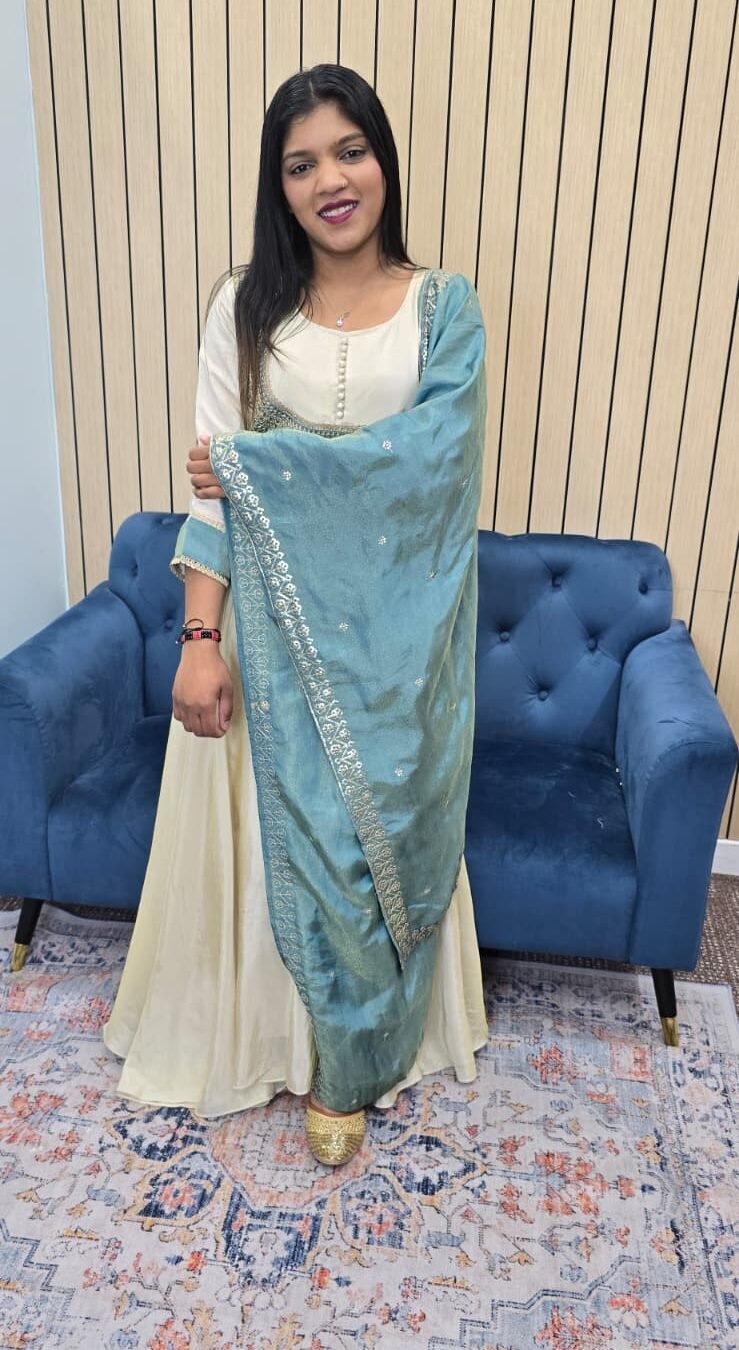 Radiate elegance in this graceful Anarkali suit